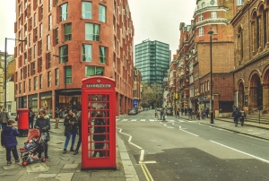 First-Time UK Travel Guide First-Time UK Travel Guide